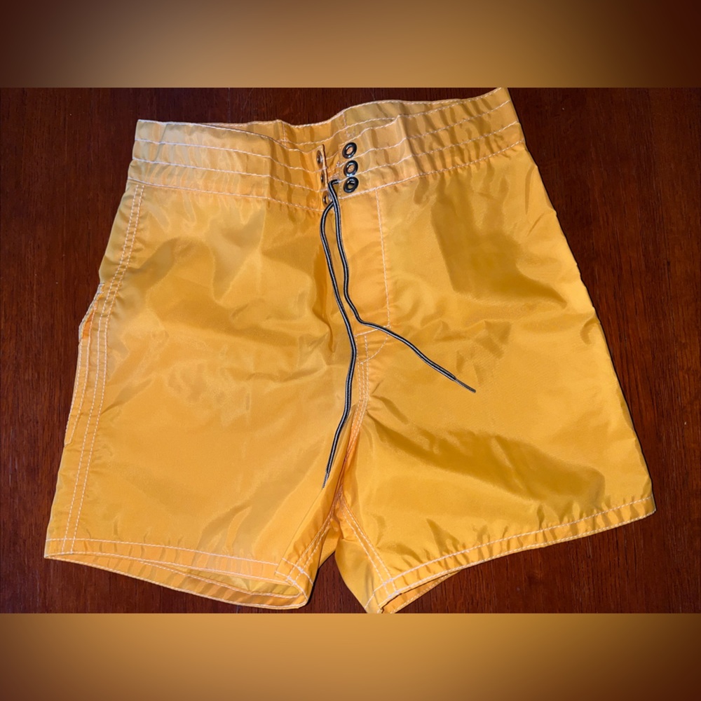 Birdwell Beach Britches Trunks Mens 28 (NEW) Board Swim Shorts Yellow 8” inseam